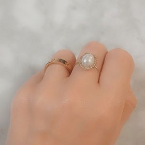 Elegant Pearl Ring
